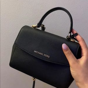 Small black purse